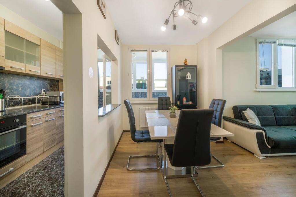 Supernova Apartment *